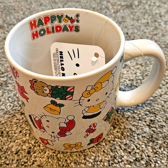 Hello Kitty Christmas Mug Adorable Happy Holidays NWT - Picture 2 of 3